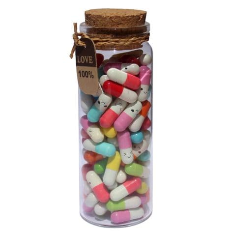 Messaggio d’amore nelle bottigliette di vetro per regali speciali. Ideale per San Valentino, compleanni e anniversari.