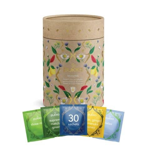 Pukka Assortimento di Tè Biologici, Confezione da 30, per i tuoi momenti di relax.