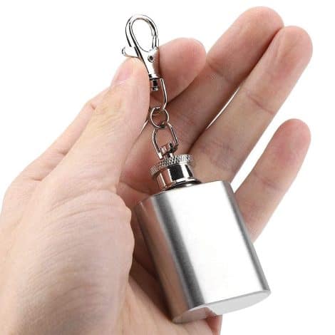 Fiaschetta portachiavi da uomo da 1 oz con mini tasca in acciaio inossidabile per whisky.