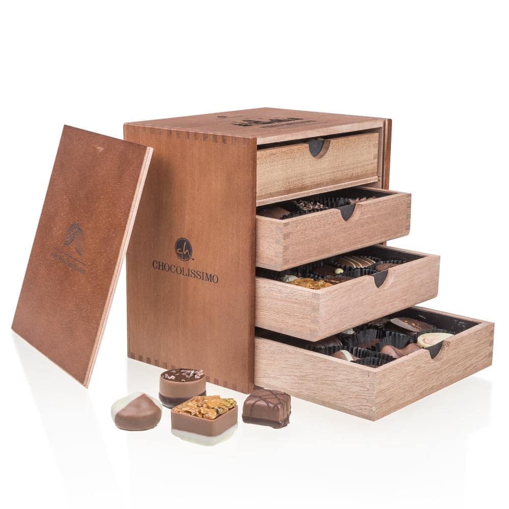 Merry Massimo - 40 cioccolatini senza alcool in una scatola di legno | Cioccolatini natalizi | Praline | Idea regalo | Presente | Donne | Uomini | Adulti | Natale | Bambini | Regalo aziendale