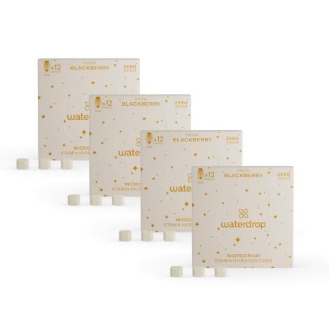 Set di microdrink waterdrop® SNOW | 48 cubetti per acqua | Senza zucchero | A volte aromatizzata allo mirtillo, mora o mela | Regalo per lui o per lei.