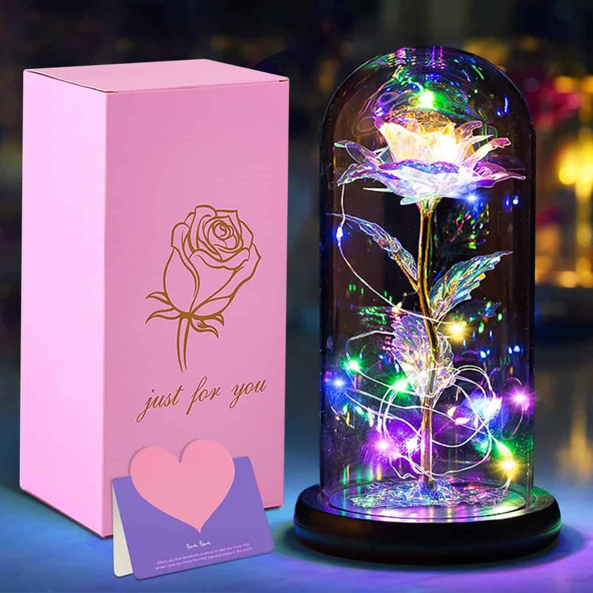YUEHAO Kit di Rose, Rosa La Bella e la Bestia Rose Incantate in Cupola di Vetro con Base Pino Luci LED Regali per Festa della Mamma/donna Compleanni Anniversario di Matrimonio San Valentino