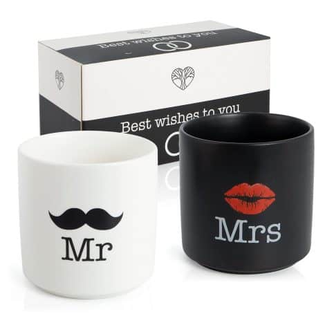 Set di 2 tazze per coppie di sposi – Regalo moderno per matrimoni e fidanzamenti – Tazza partner Mr e Mrs.