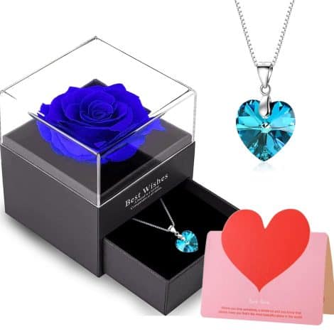 Rosa immortalizzata, Rosa immortalizzata con ciondolo, Rosa immortalizzata in confezione regalo, Rosa vera immortalizzata con ciondolo zaffiro blu argento 925 per lei in occasione di San Valentino, Festa della Mamma, Anniversario o Matrimonio.