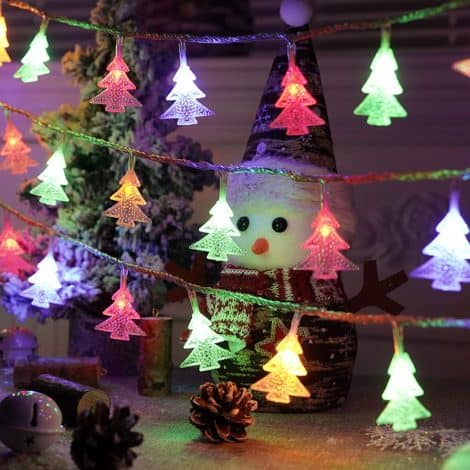 Luci Natalizie AUAUY, 6M con 40 LED a forma di fiocco di neve, batteria inclusa. Ideale per feste e decori interni ed esterni. Scegli il colore!