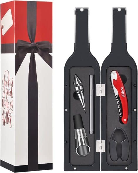 Kit con accessori per apribottiglie di vino, inclusi tappo bottiglia, tagliafoglie e anello adesivo per bevande.