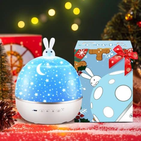 Un regalo speciale per bambini: Proiettore di stelle One Fire con 15 film, luce notturna, musica Bluetooth e ricarica USB.