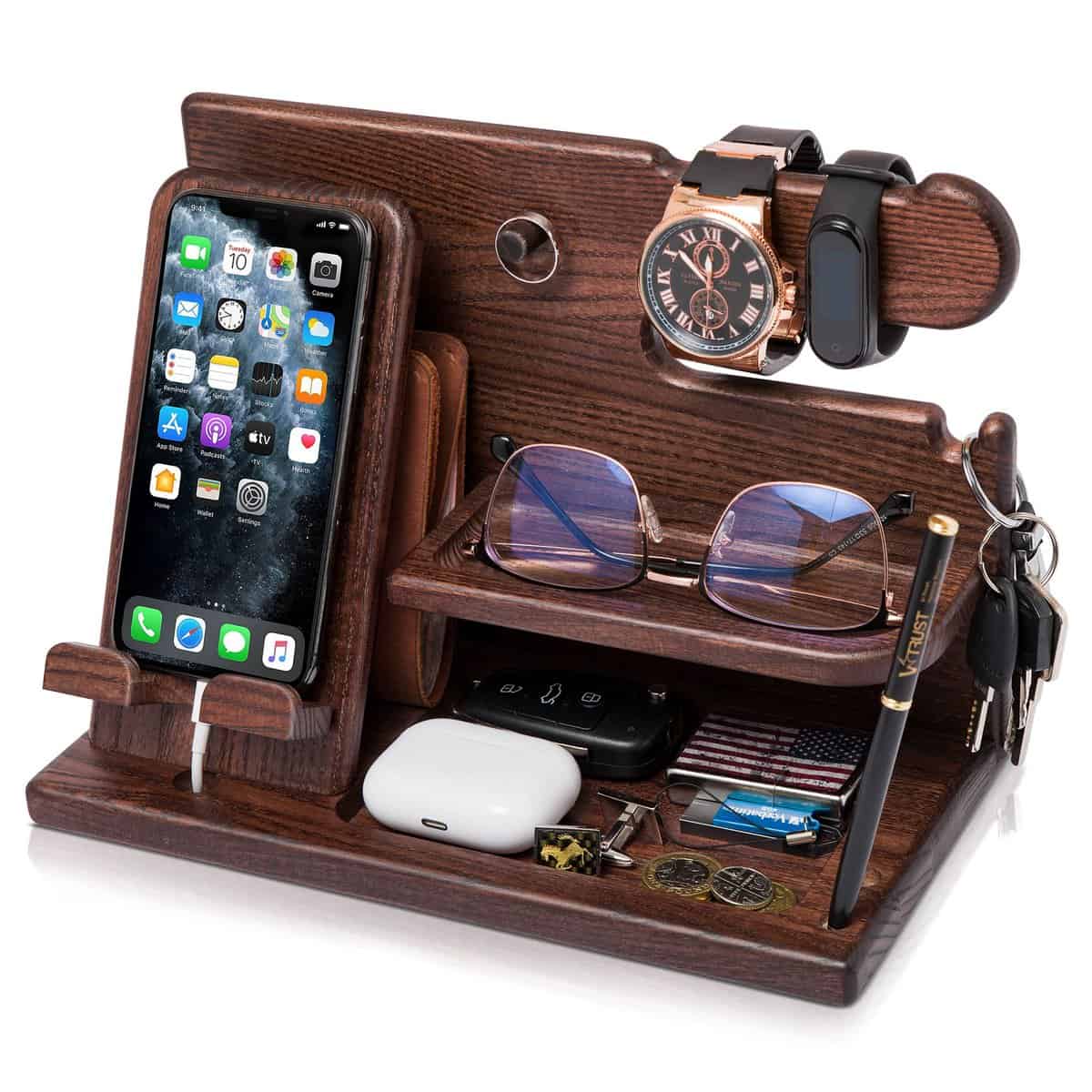TESLYAR Regalo da uomo Organizzatore da ufficio in legno, regalo per festa delle pere, Natale, regalo di supporto per telefono, ufficio, regalo di papà, supporto per orologio, moneta, regalo di