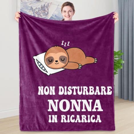 Coperta in flanella con stampa di bradipo, dimensioni 130 x 150cm. Perfetta come regalo per la nonna, la festa della mamma, la festa dei nonni o il Natale.