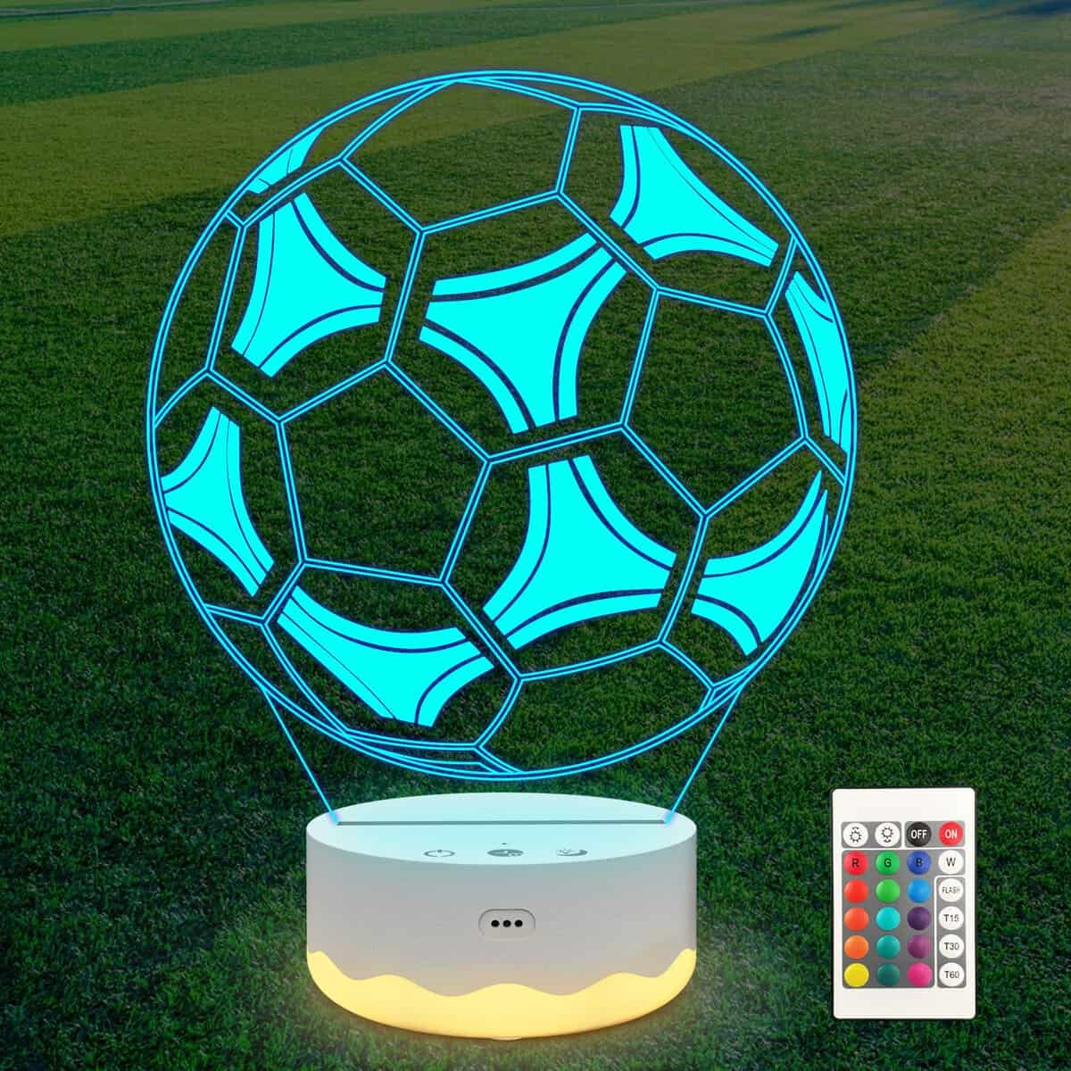 Regali di calcio per ragazzi, luce notturna a illusione ottica 3D con telecomando 16 colori che cambiano, compleanno, Natale, San Valentino, idea regalo per appassionati di sport, ragazze e uomini
